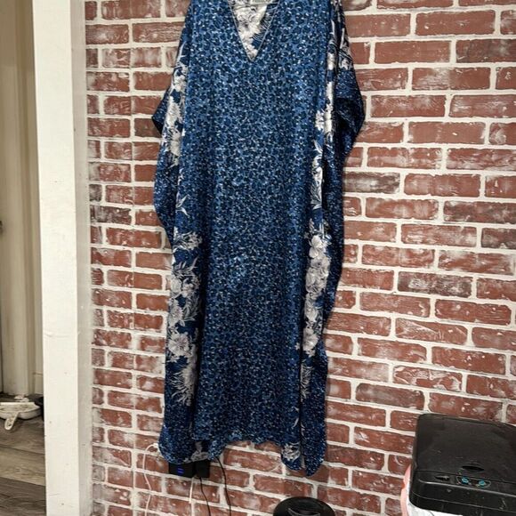Patricia Leigh Tops - Patricia Leigh Vintage Womens Blue Leopard Print Floral Satin Kaftan OSFM EUC